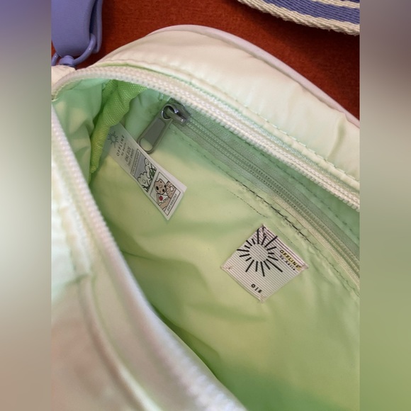 Neon Honeydew Aerie Offline Crossbody Bag - Picture 6 of 7